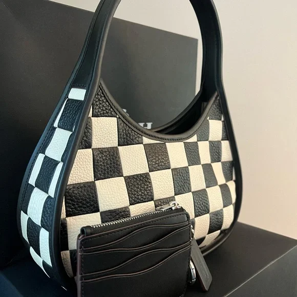 Coachtopia Ergo Bag Checkerboard with Wavy Zip Card Case In Coachtopia Leather - Picture 11 of 17